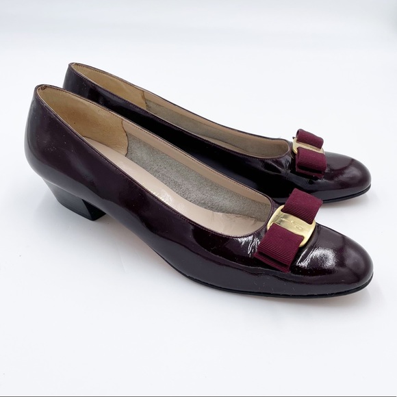 Vintage Salvatore Ferragamo Boutique Purple Patent Leather Vara Bow Pump 9.5 AAA - Picture 2 of 12